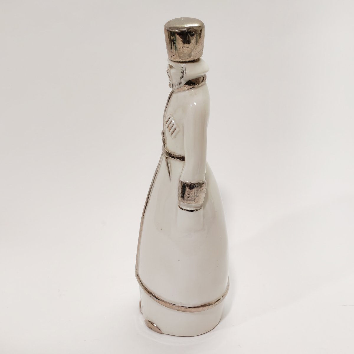 The Cossack, German Porcelain Bottle-photo-2