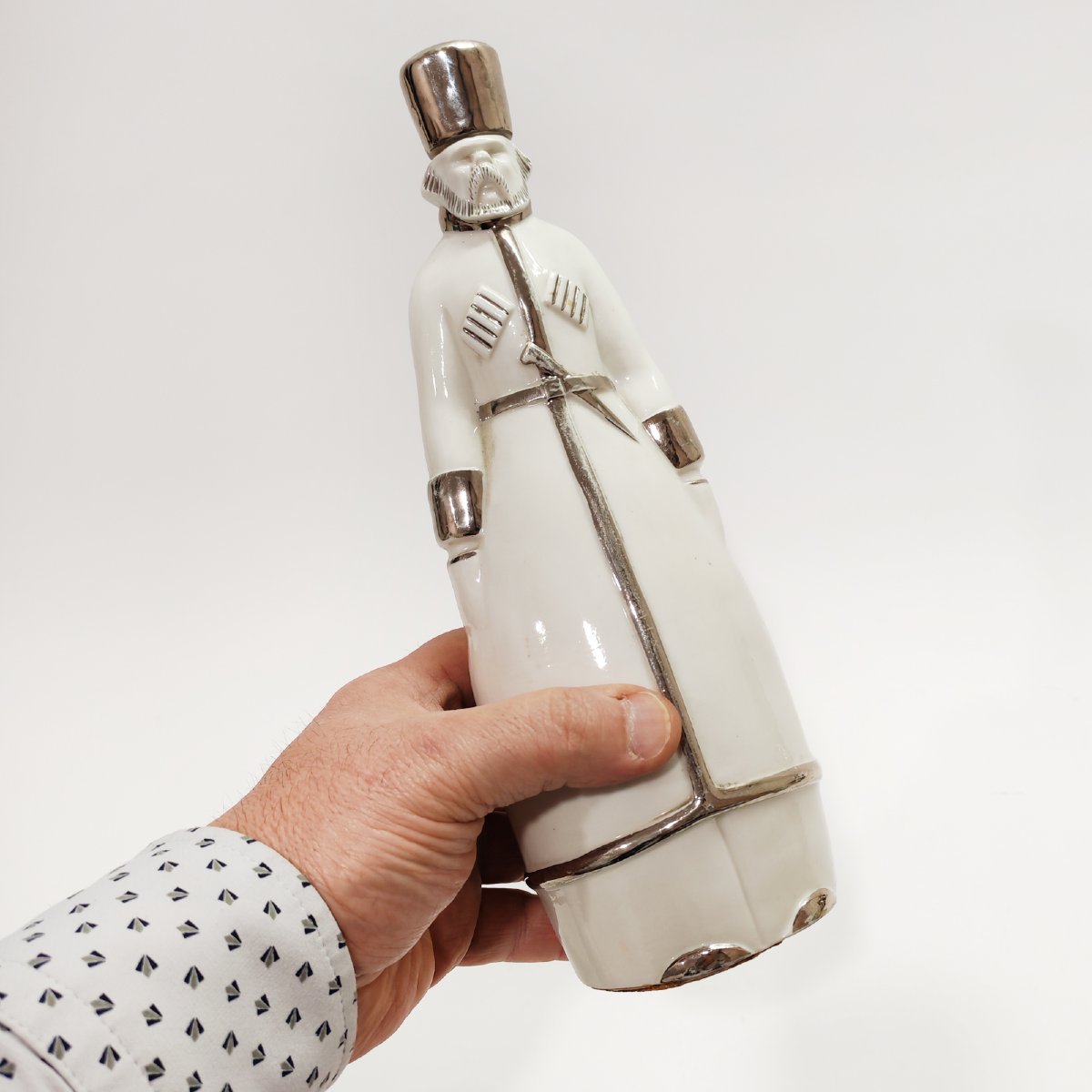 The Cossack, German Porcelain Bottle-photo-5