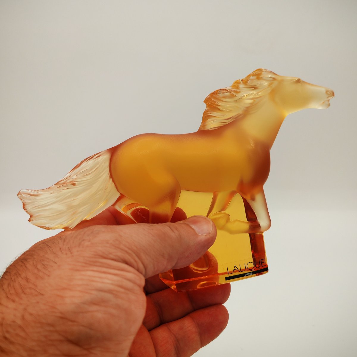 Lalique France – Cheval « Kazak » en cristal ambré -photo-5