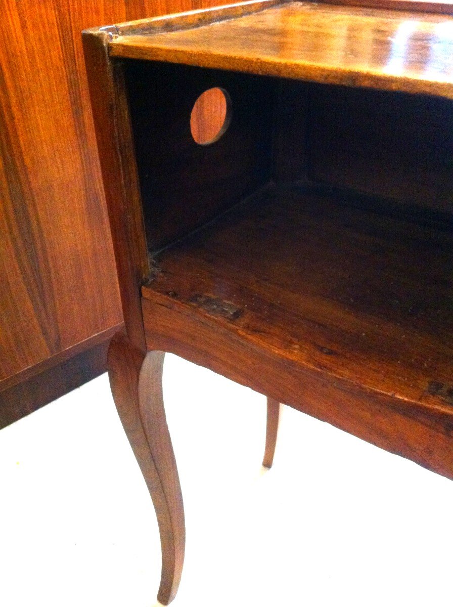 Small 18th Century Side Cabinet-photo-7