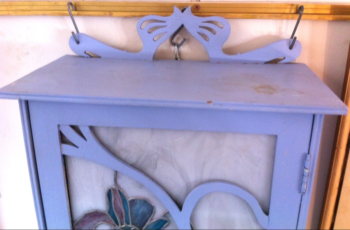Art Nouveau Period Wall Showcase-photo-2