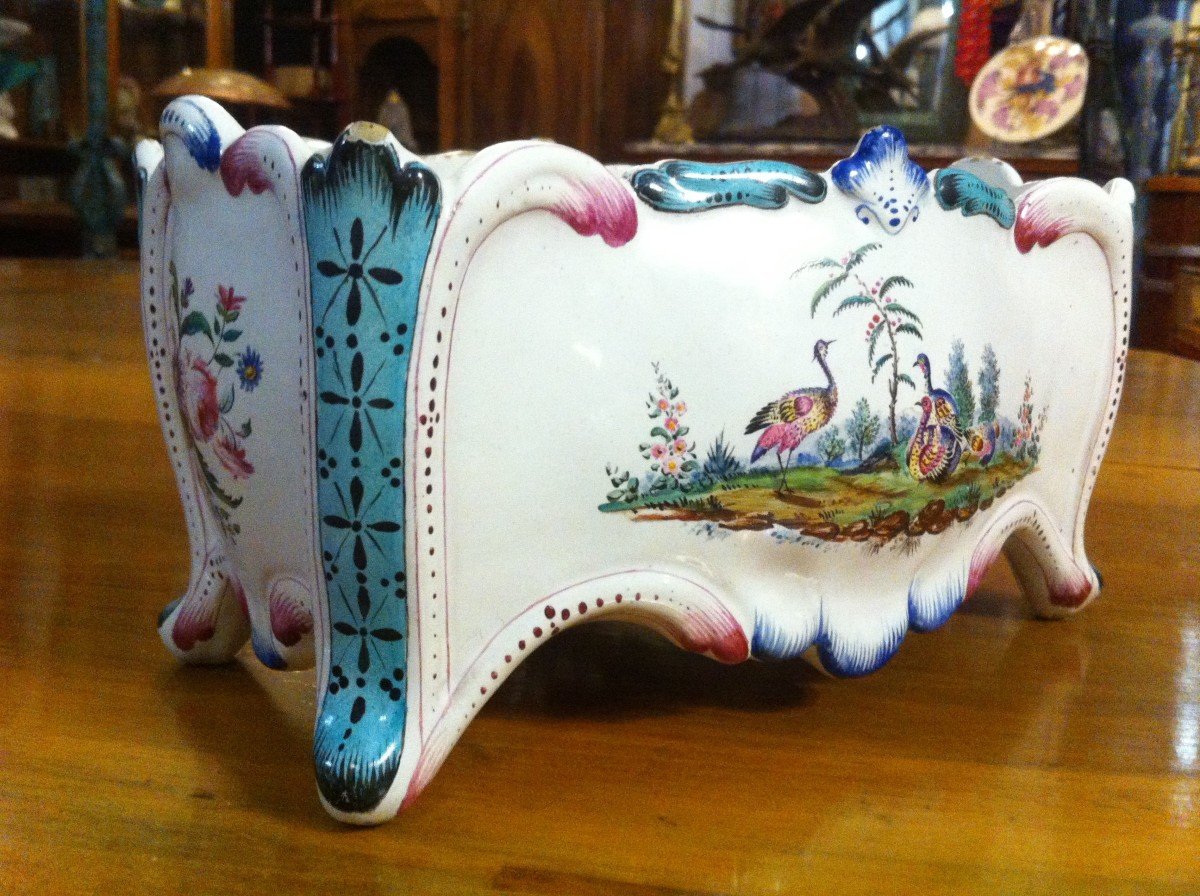 Aprey Earthenware Planter-photo-2