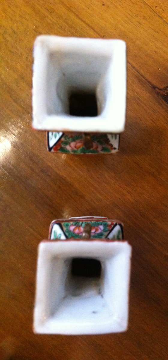 Pair Of 18th Century Chinese Miniature Vases -photo-1