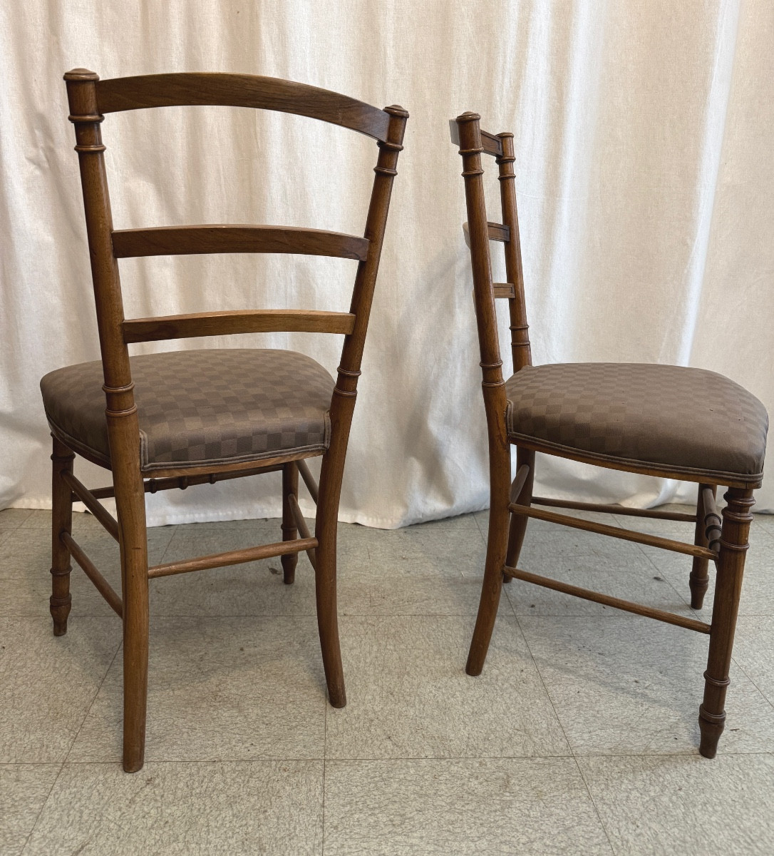 paire de chaises en noyer-photo-6