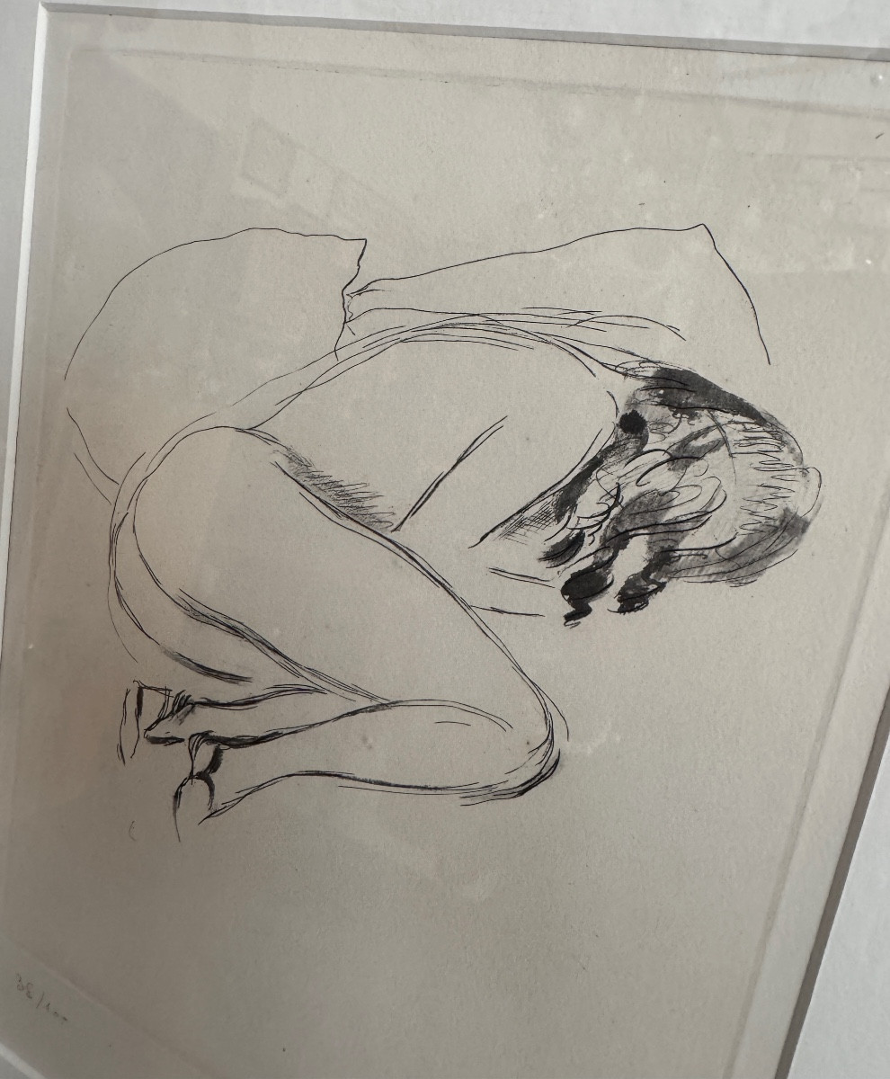 Nude Curled Up By Louis Touchagues-photo-4