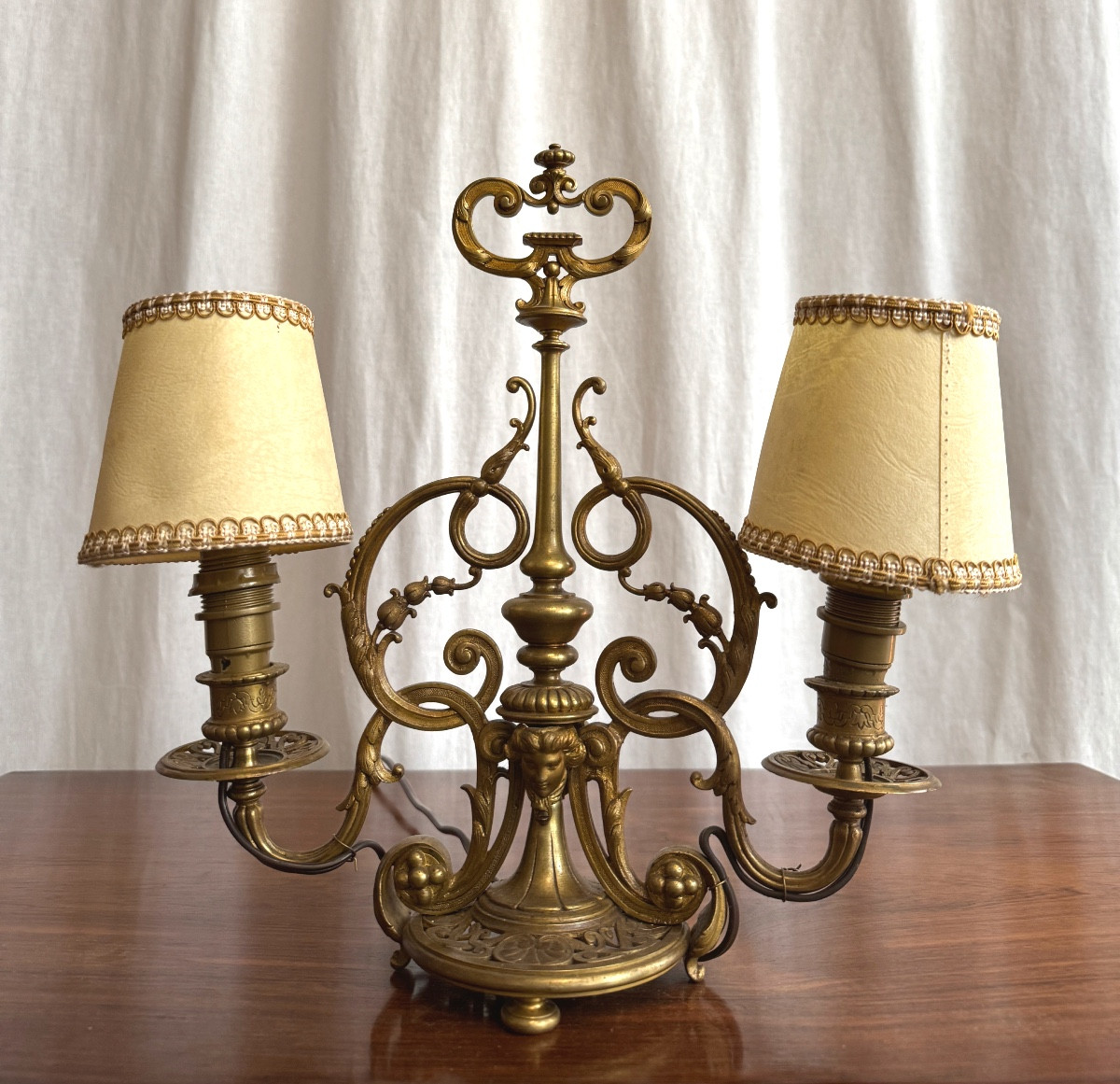 Lampe de table en bronze -photo-2