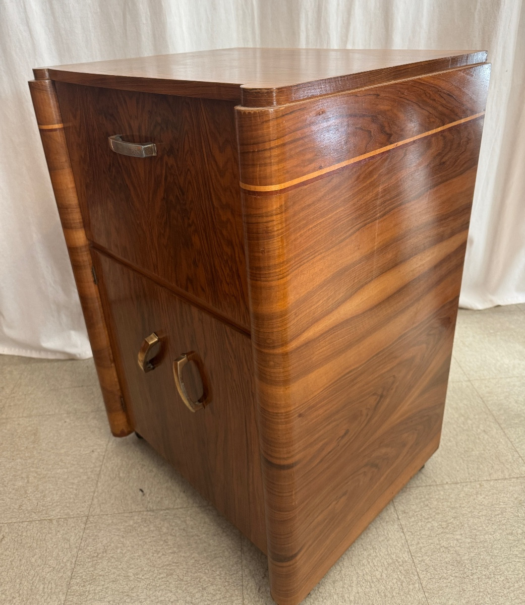 Art Deco Walnut Bar-photo-3