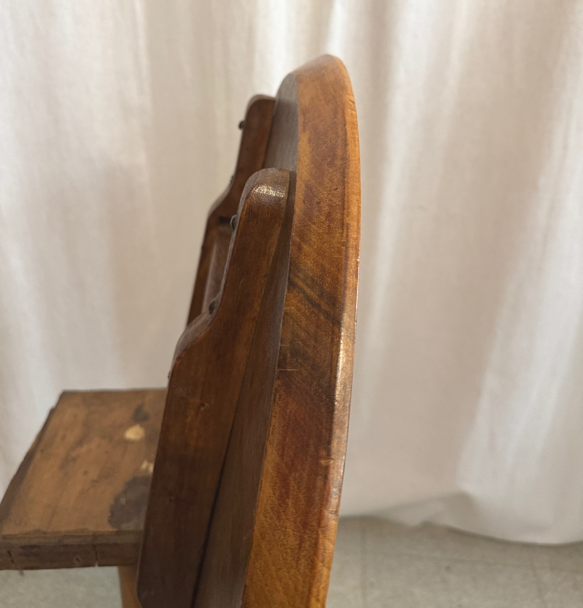 Restoration Period Folding Pedestal Table-photo-6