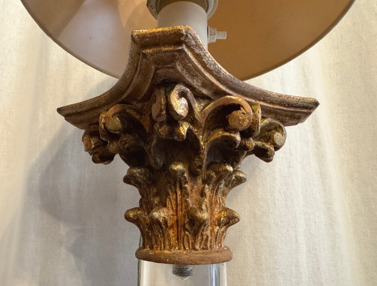 Corinthian Plexiglass Lamp-photo-4