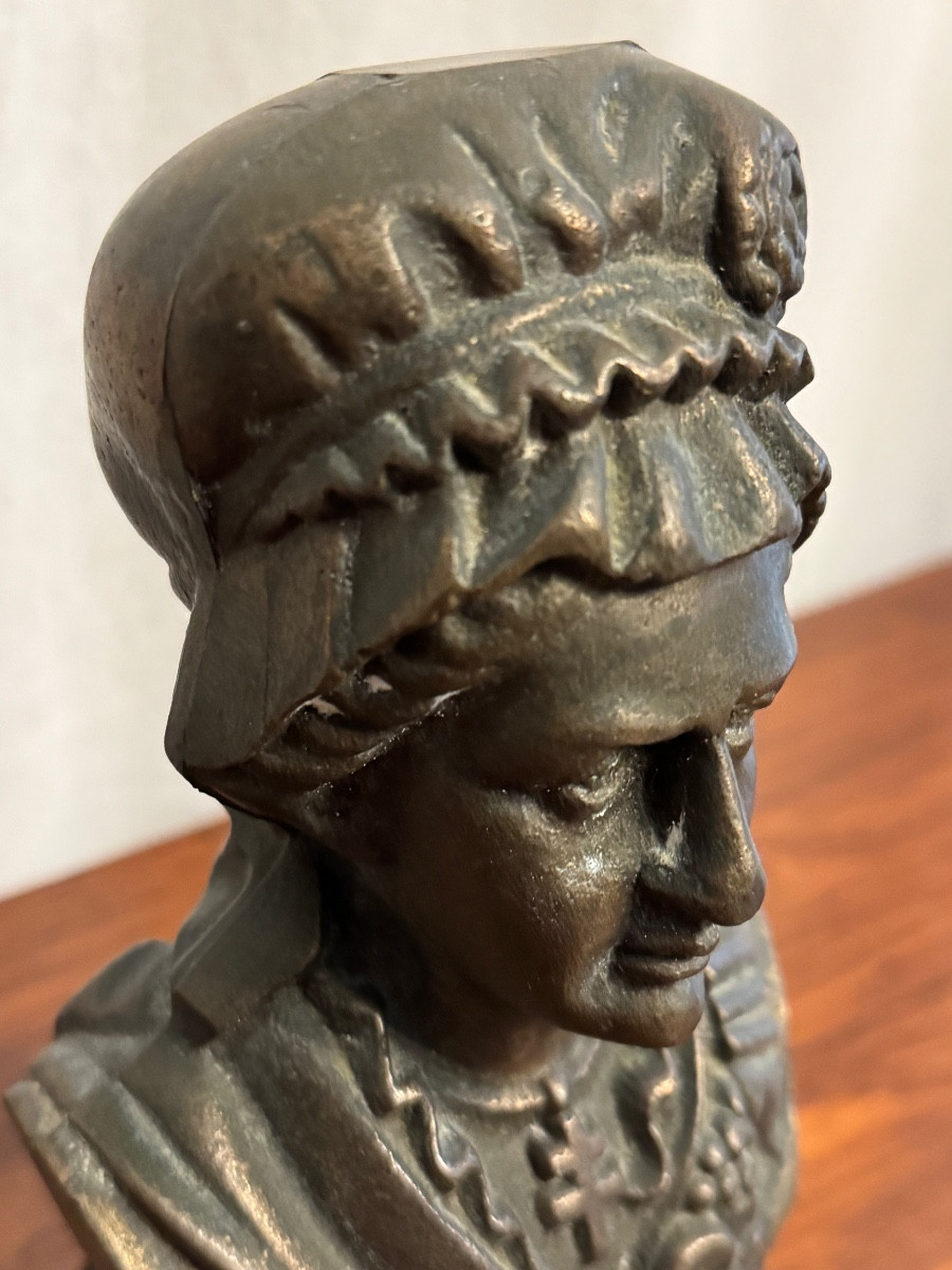 Traditional Lorraine Costume In Bronze-photo-3