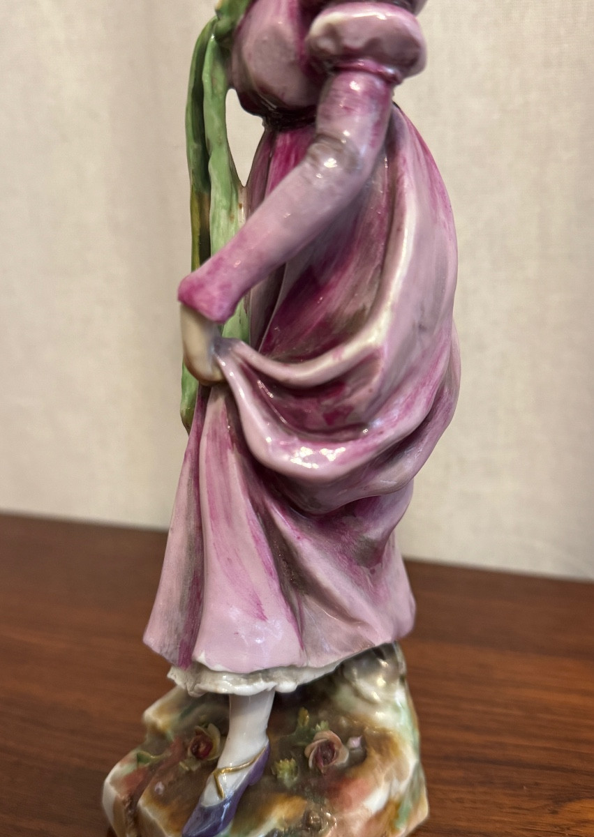 L’élégante en porcelaine-photo-1