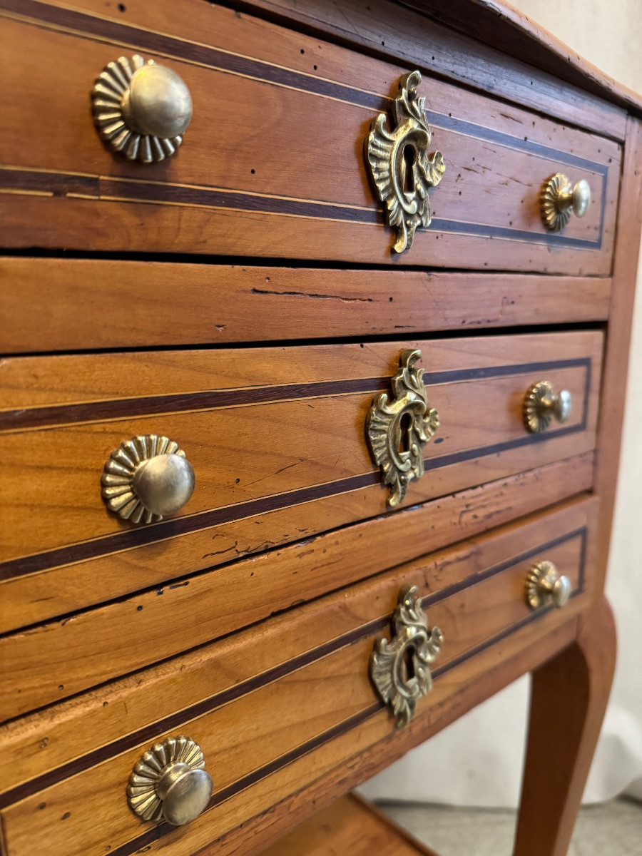 Meuble d’appoint du Dauphiné d’époque Louis XV-photo-2