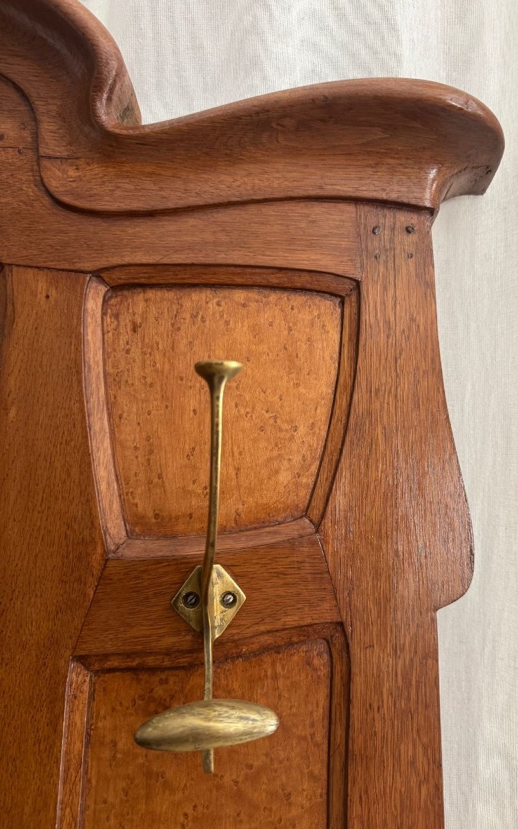 Art Nouveau-era Coat Hook Made Of Mottled Maple-photo-1