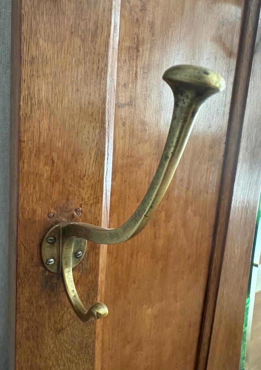 Art Nouveau-era Coat Hook Made Of Mottled Maple-photo-6