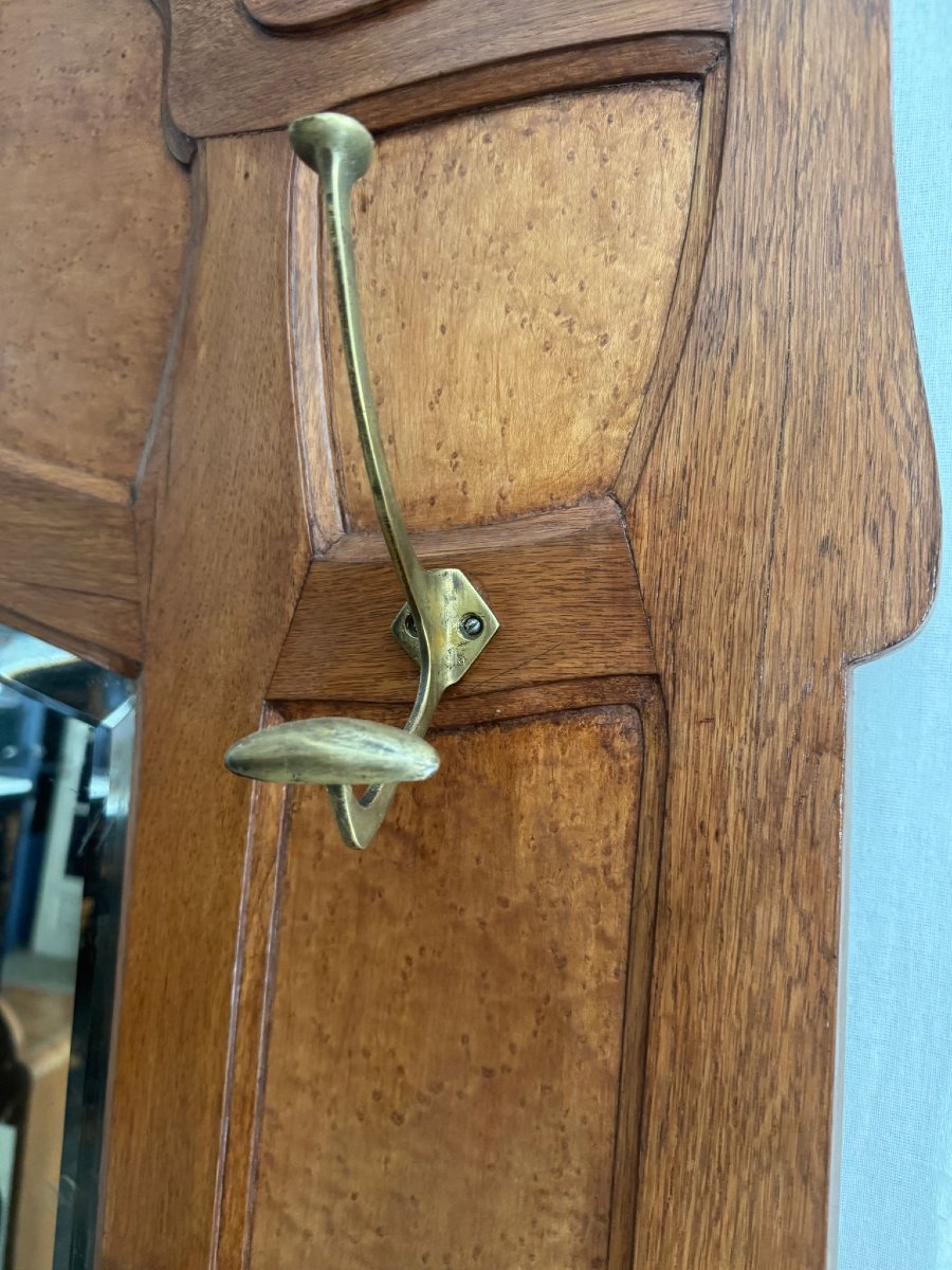 Art Nouveau-era Coat Hook Made Of Mottled Maple-photo-7