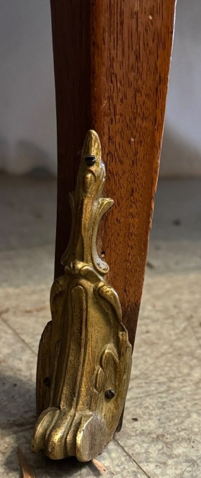 18th-century Dauphiné Chest Of Drawers-photo-1