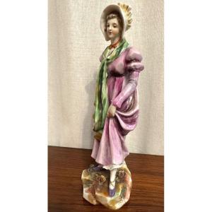 L’élégante en porcelaine