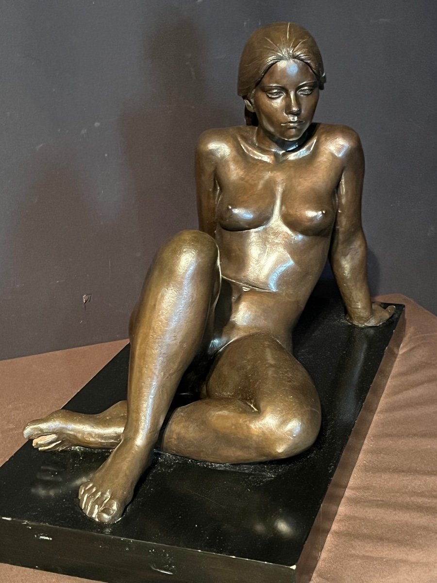 Sculpture En Bronze Représentant Une Jeune Femme Dénudée Par Josep Salvador Jassans-photo-2