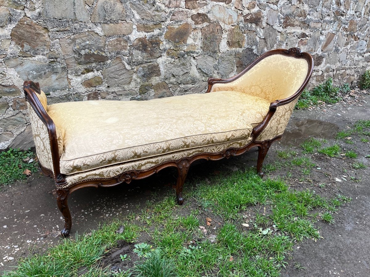 Important 18th Century Chaise Longue