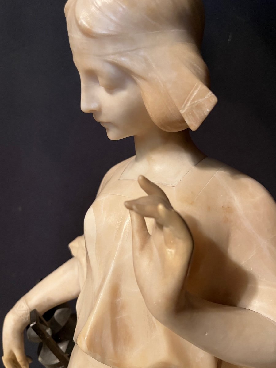 Young Woman With A Jug Sculpture In Alabaster And Bronze-photo-4