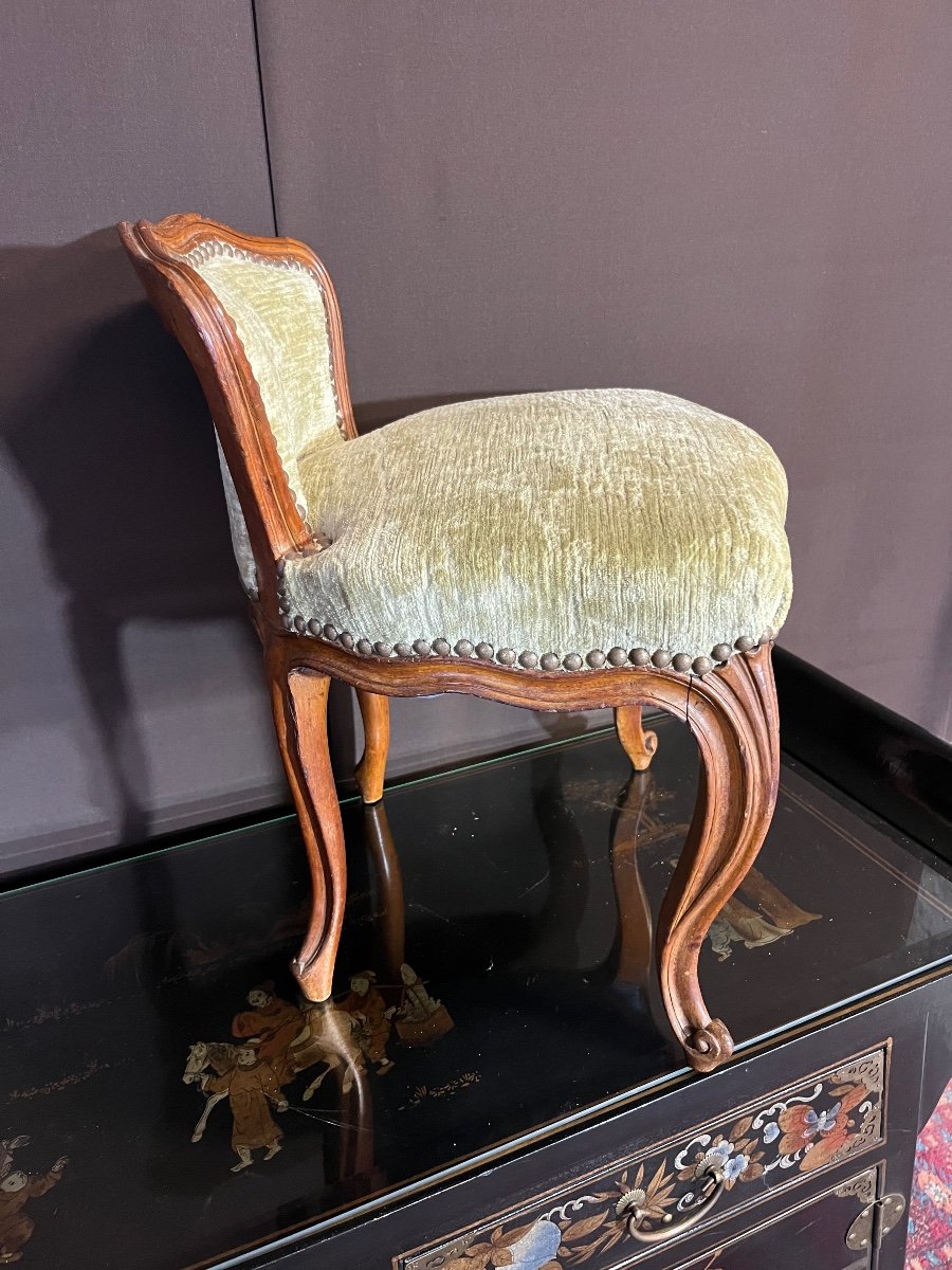 Small 18th Century Walnut Chair -photo-2