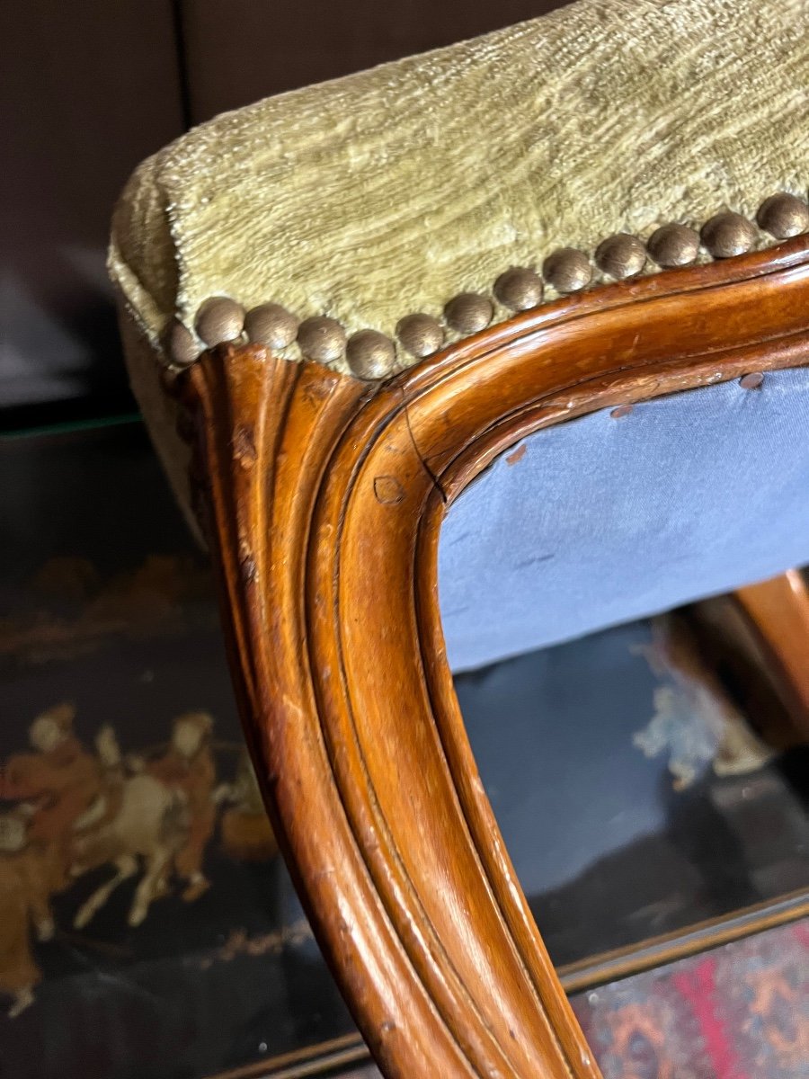 Small 18th Century Walnut Chair -photo-5