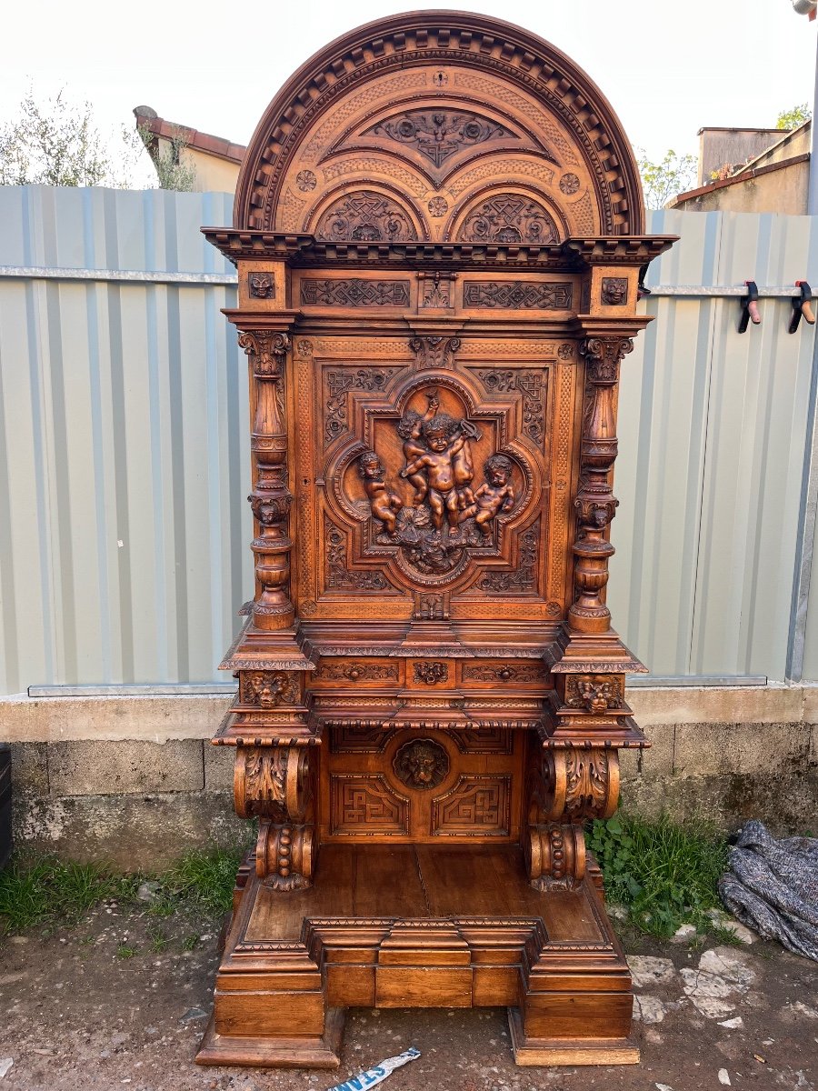 Meuble De Style Renaissance Italienne 