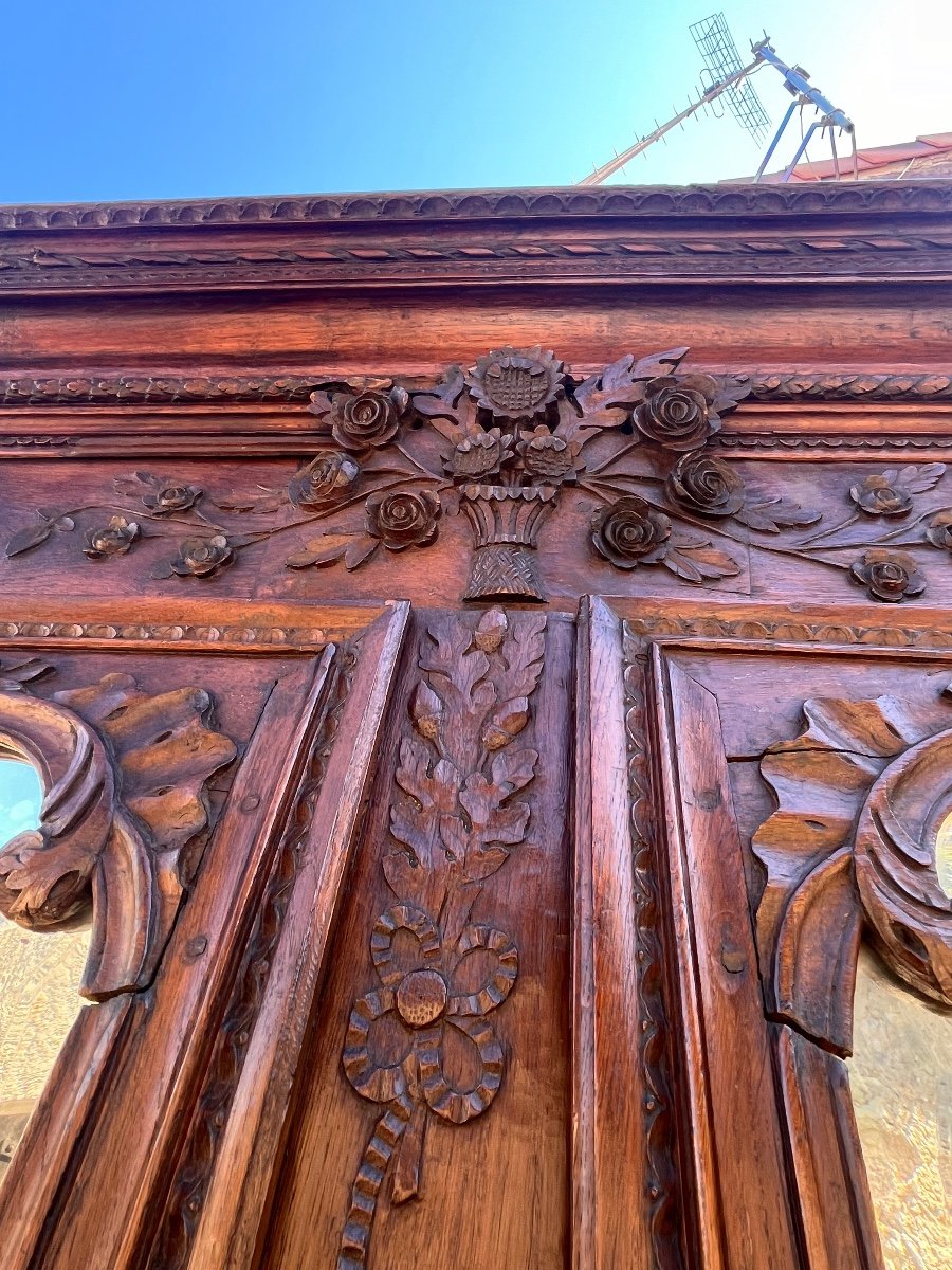 18th Century Norman Wardrobe-photo-4