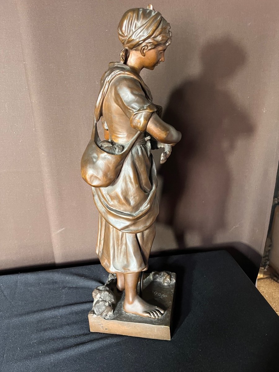 Marcel Debut Bronze Sculpture Representing The Fisherwoman Of La Ciotat -photo-1