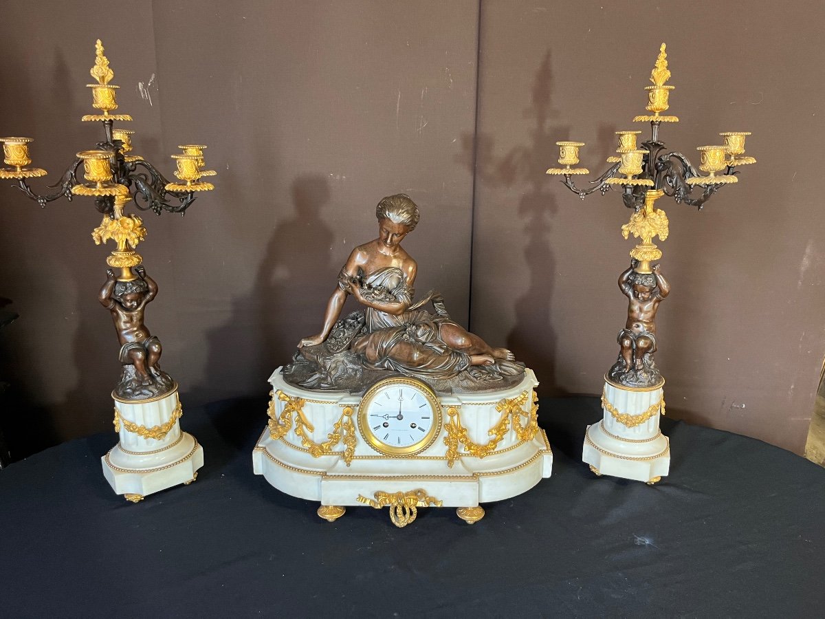 Garniture De Cheminée De Style Louis XVI 
