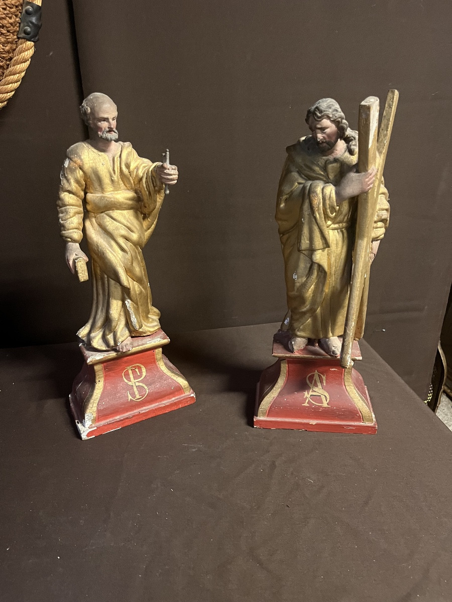 Pair Of Religious Statuettes In Gilded Wood, 18th Century
