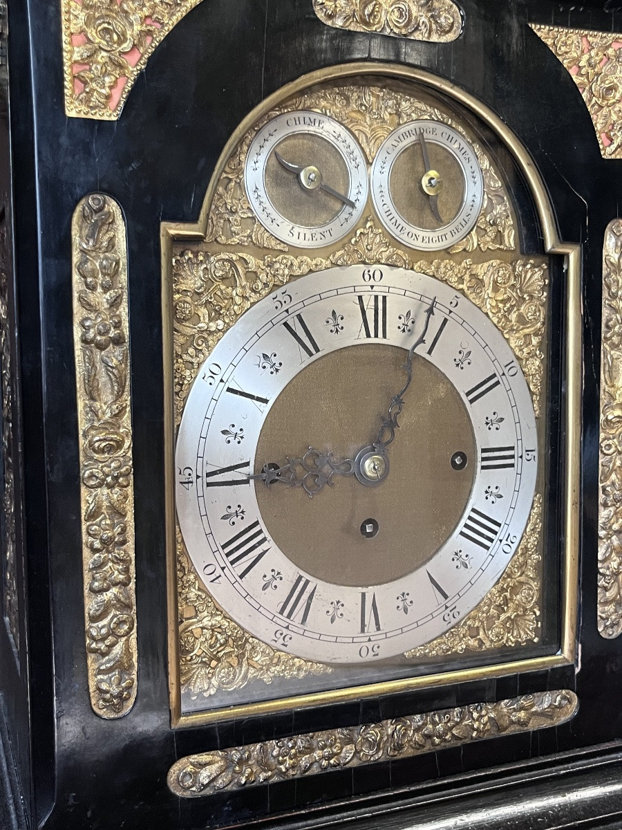 English Clock With Eight Bells And Gong -photo-1