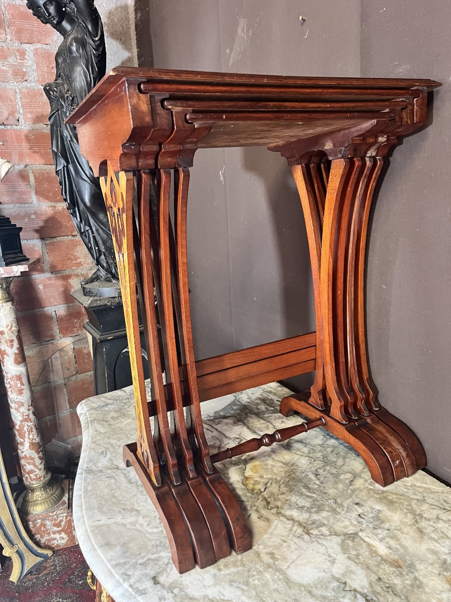 Nancy School Nesting Table -photo-1