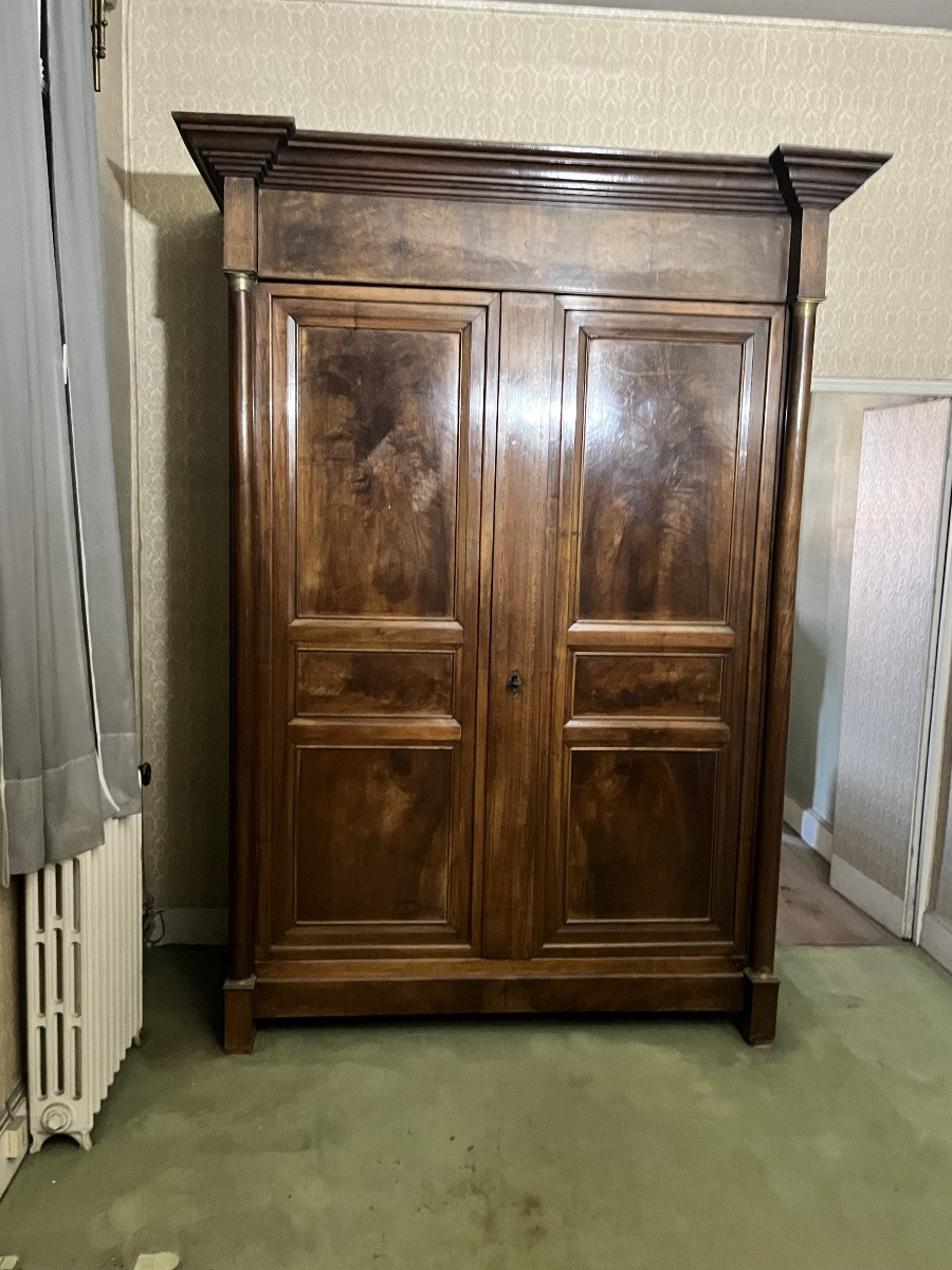 Empire Walnut Wardrobe -photo-3