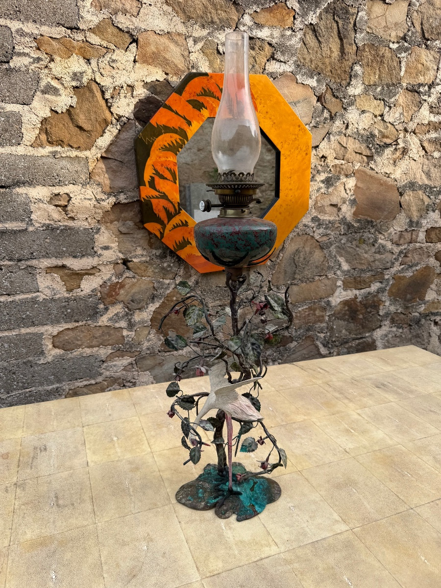 Lampe à pétrole à décor de héron 