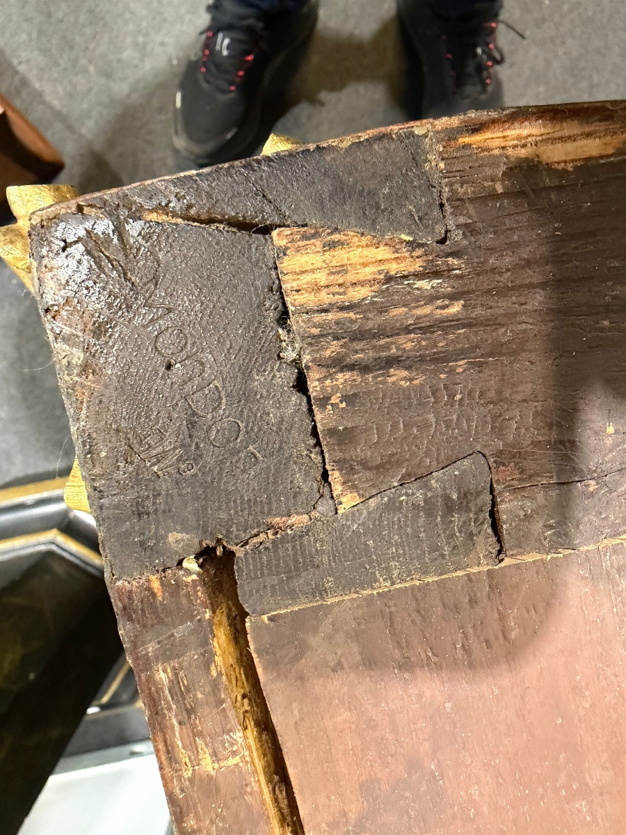 Commode tombeau en marqueterie estampillée Mondon-photo-6