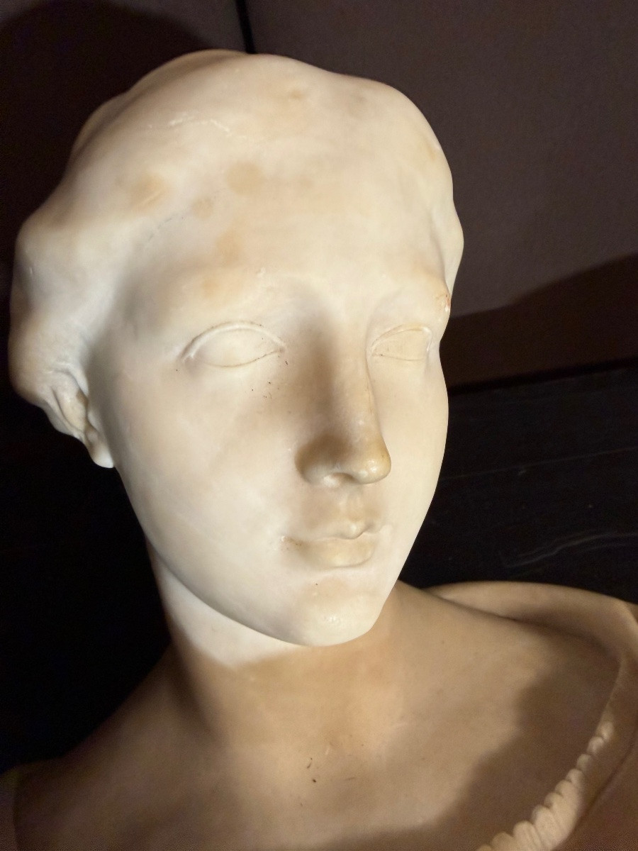 Buste de jeune fille en albâtre -photo-5