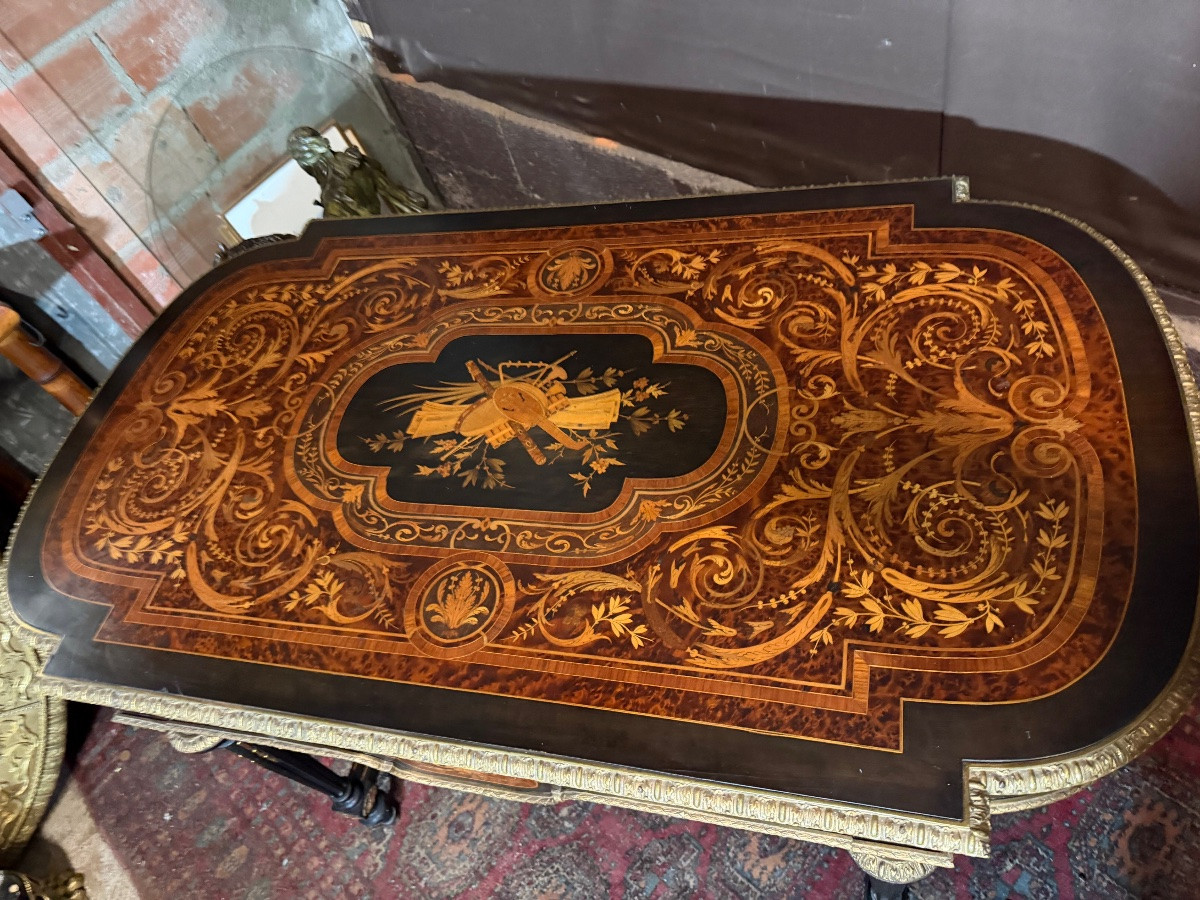 Table de salon en marqueterie de style Louis XVI -photo-4
