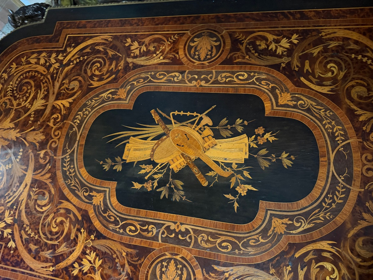 Table de salon en marqueterie de style Louis XVI -photo-1