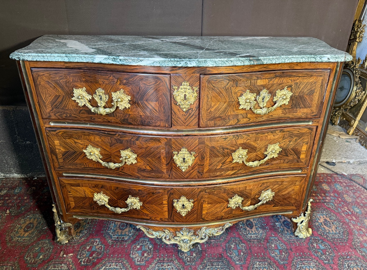 Commode régence estampillé Charpentier 