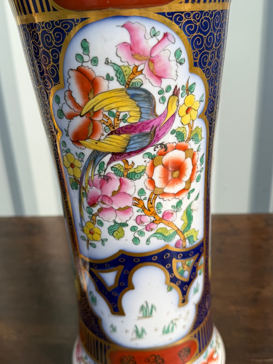 Paire de vases en porcelaine de bayeux décor aux chinois -photo-5