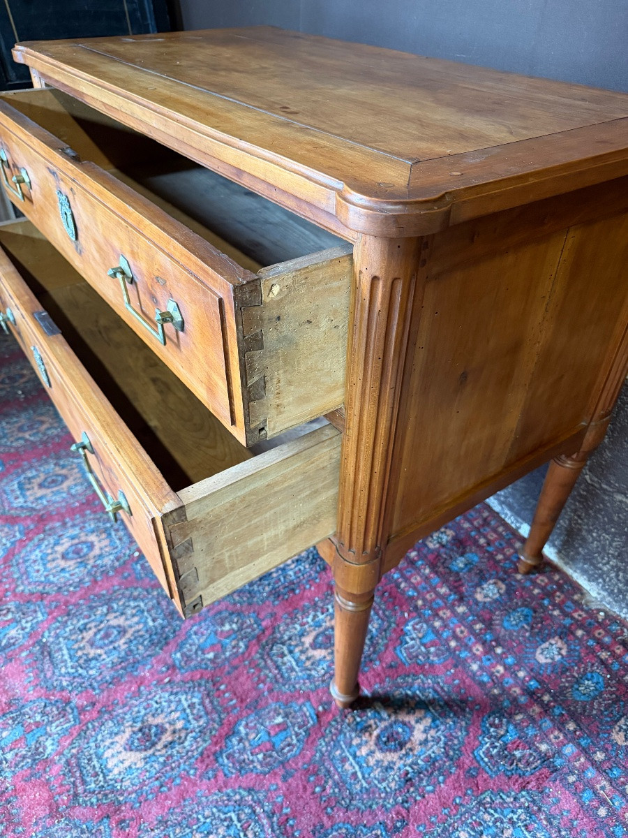 Petite commode sauteuse d’époque Louis XVI -photo-2
