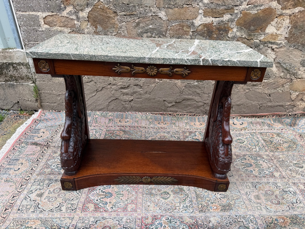 Console aux dauphins de style empire 