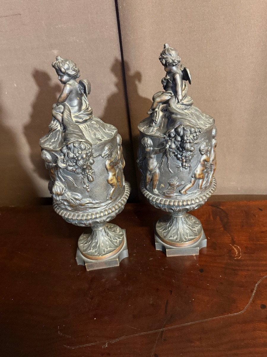 Pair Of Bronze Cassolettes Decorated With Cherubs-photo-5