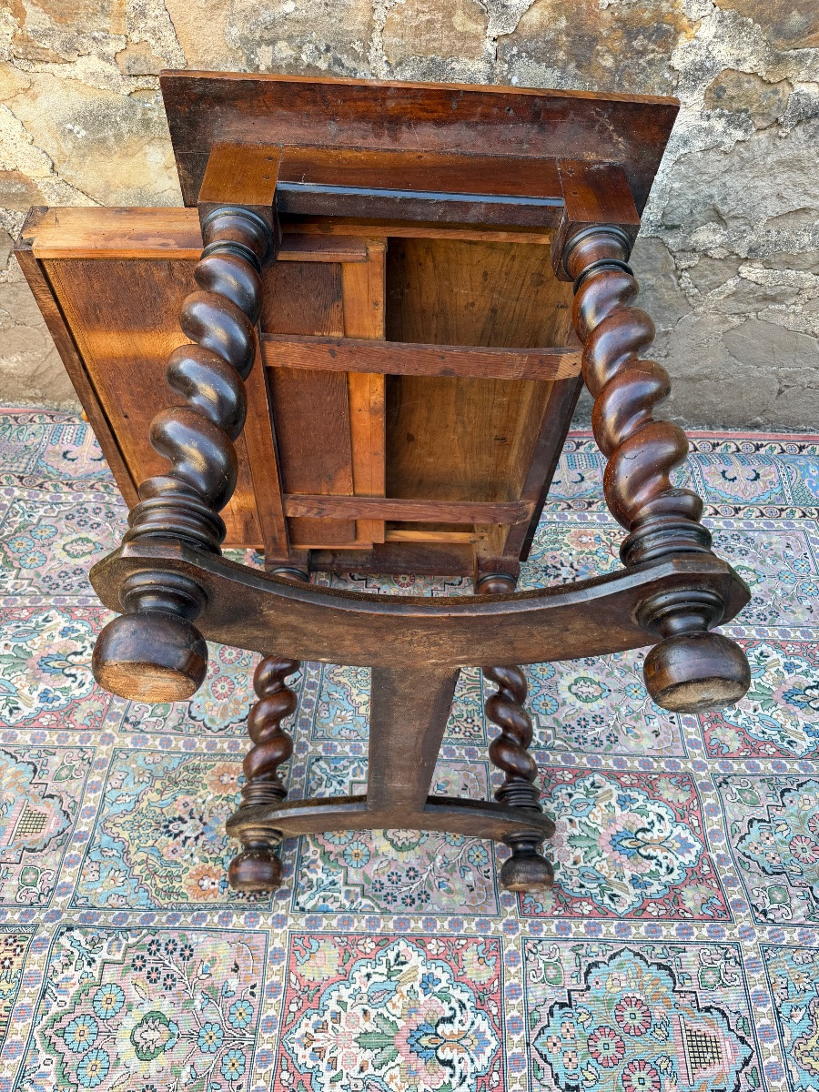 Louis XIII Languedoc Table-photo-4