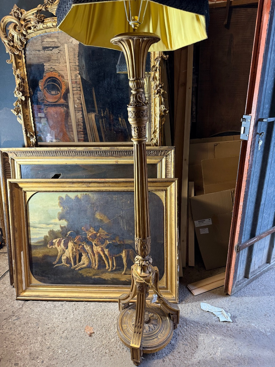 Lampadaire en bois doré de style Louis XVI -photo-3
