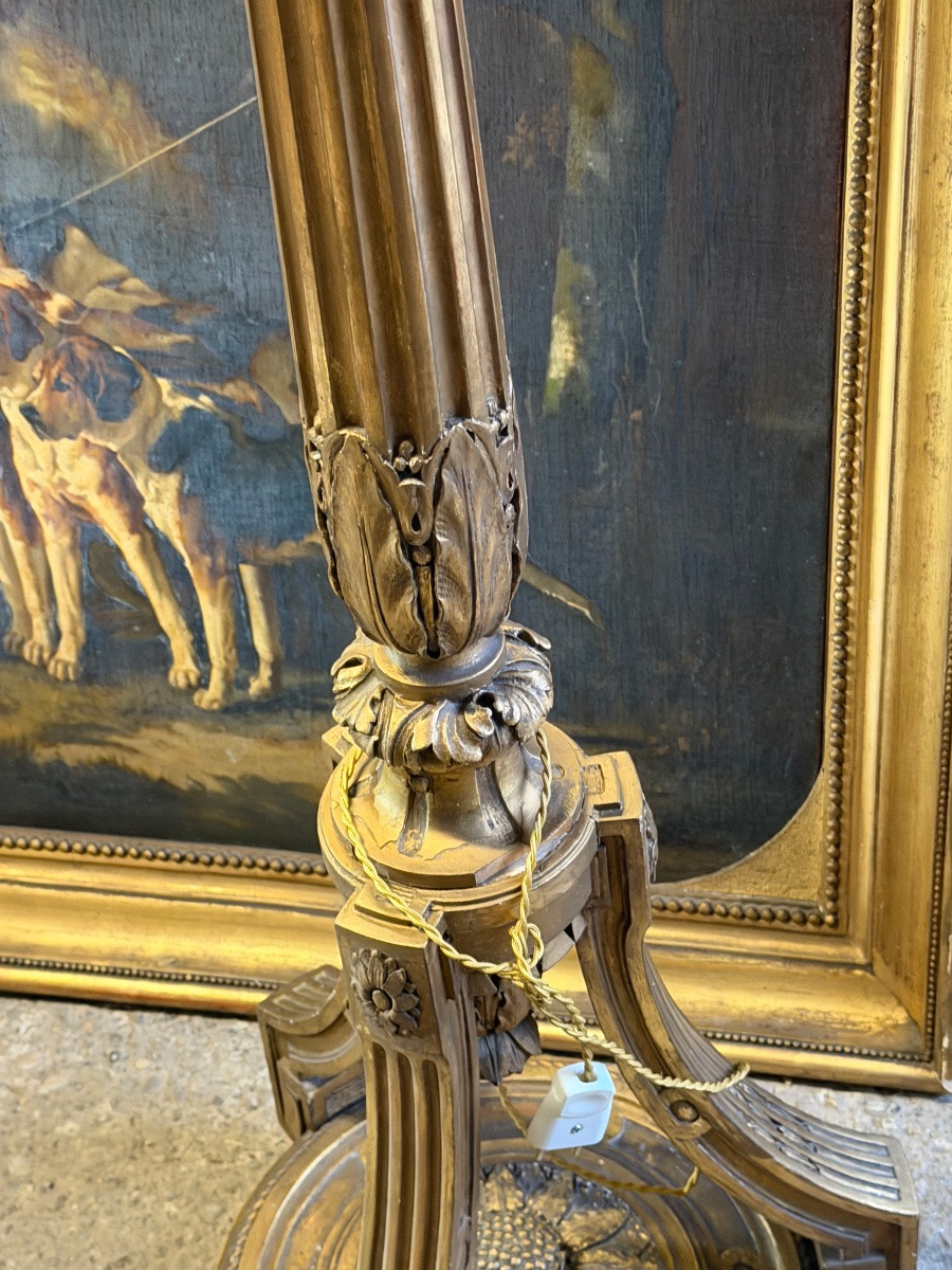 Lampadaire en bois doré de style Louis XVI -photo-3