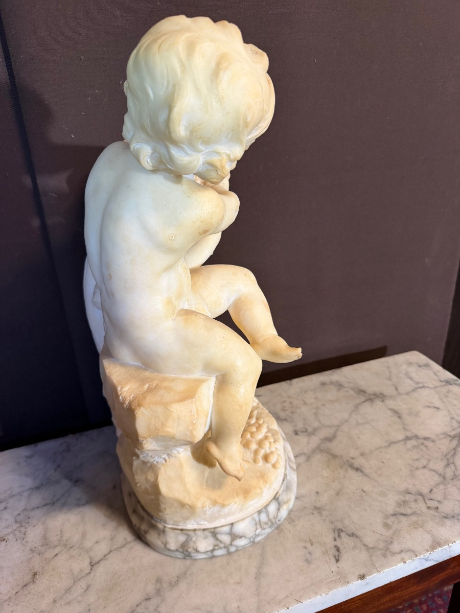 PUGI, GUGLIELMO (1850-1915). "DEUX AMOURS À LA GRAPPE DE RAISINS", SCULPTURE EN ALBÂTRE XIXE -photo-2