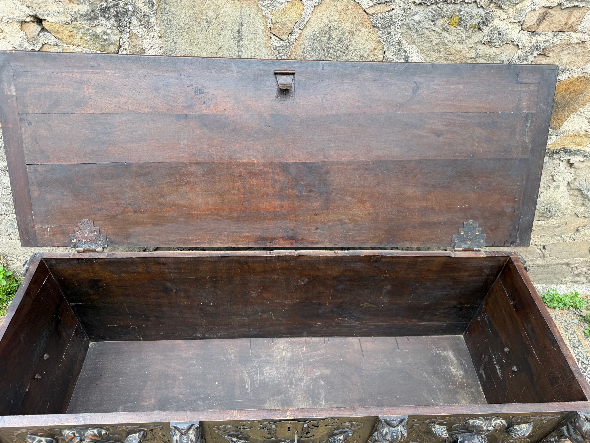 Italian Renaissance-style Chest-photo-7
