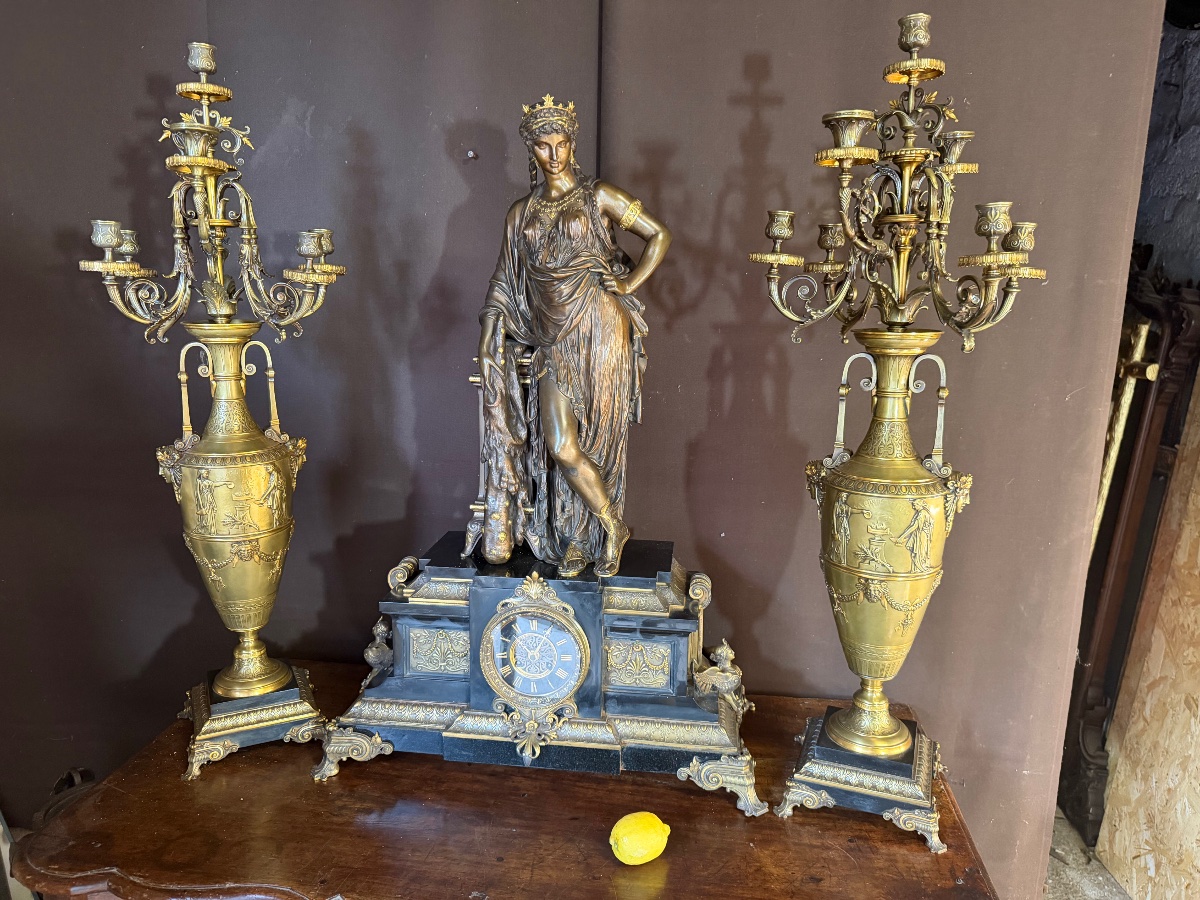 Monumentale garniture de cheminée de Henri Dumaige(1830-1898)